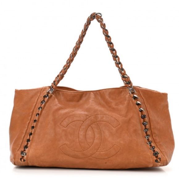 Chanel Modern Chain Tote Calfskin